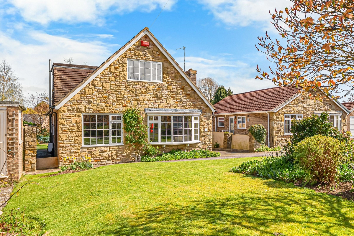 Melrose Crescent, Bishop Monkton, Harrogate